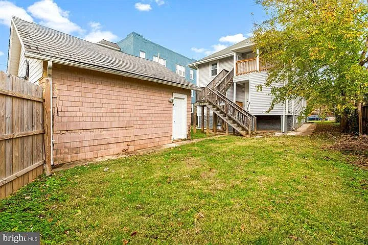 3911 Chatham Rd — Photo 42