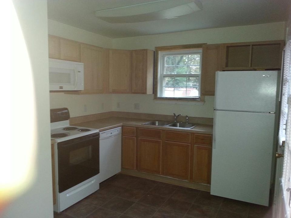 1st image of 1217 Holden Dr
