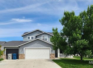 600 SW Portal St, Mountain Home, ID 83647