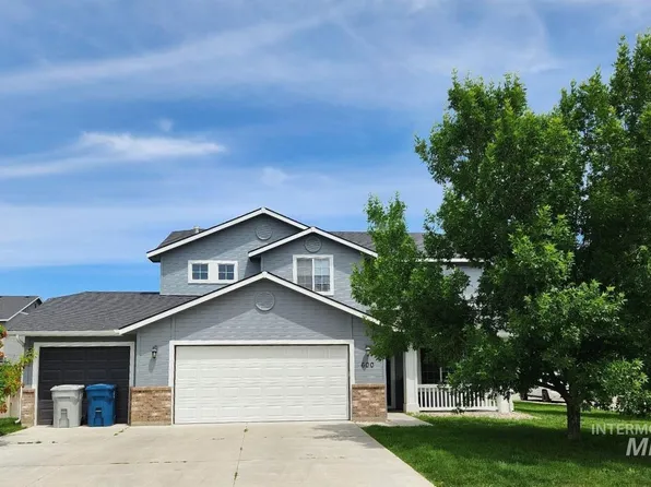 600 SW Portal St, Mountain Home, ID 83647