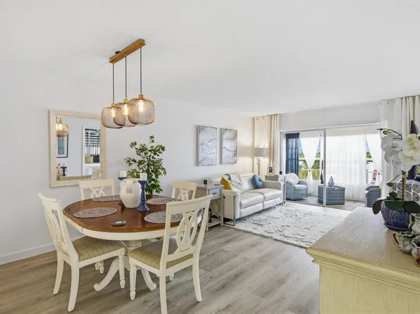 2991 NW 46 Avenue #410, Lauderdale Lakes, FL 33313