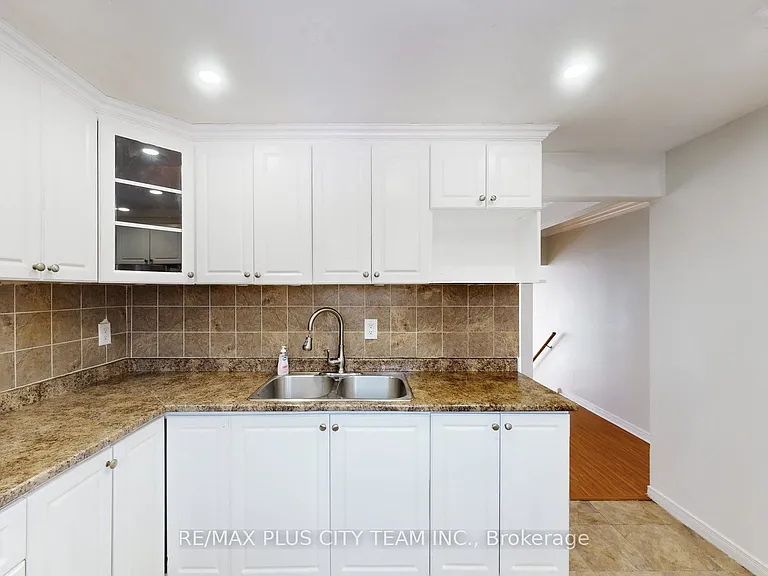 50 Darras Ct — Photo 7