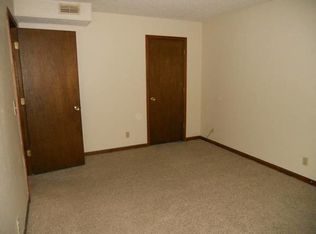 942 Windwood Dr APT 2, Junction City, KS 66441