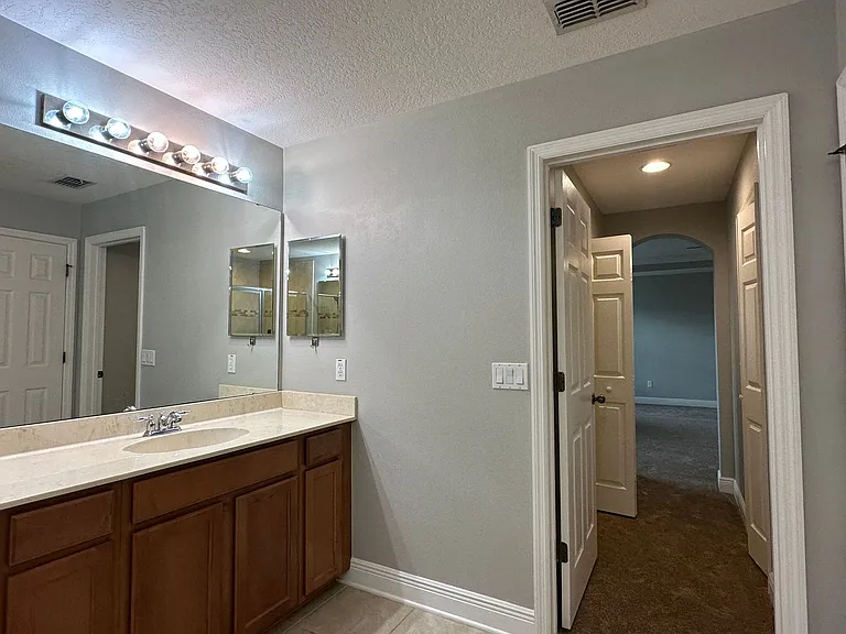 418 Brentwood Club Cv — Photo 62