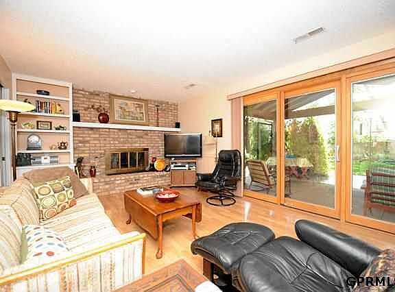 4th image of 12317 Parker Cir