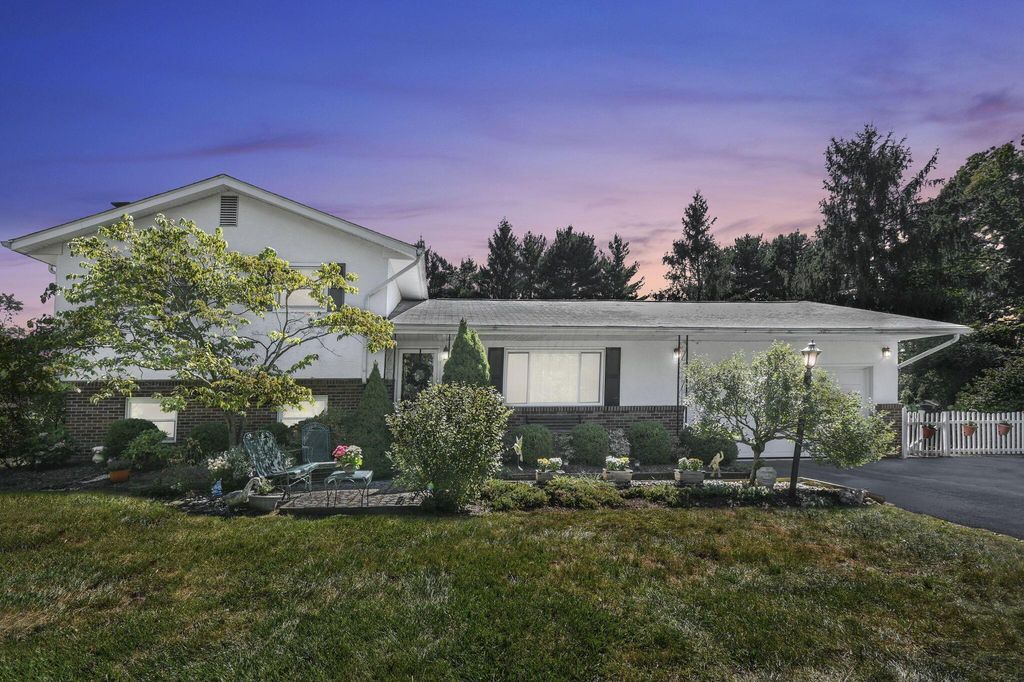 Real estate listing image