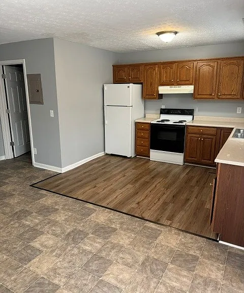 761 Ben Ali Dr — Photo 6