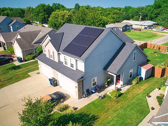 2nd image of 2341 Surrey Dr #1