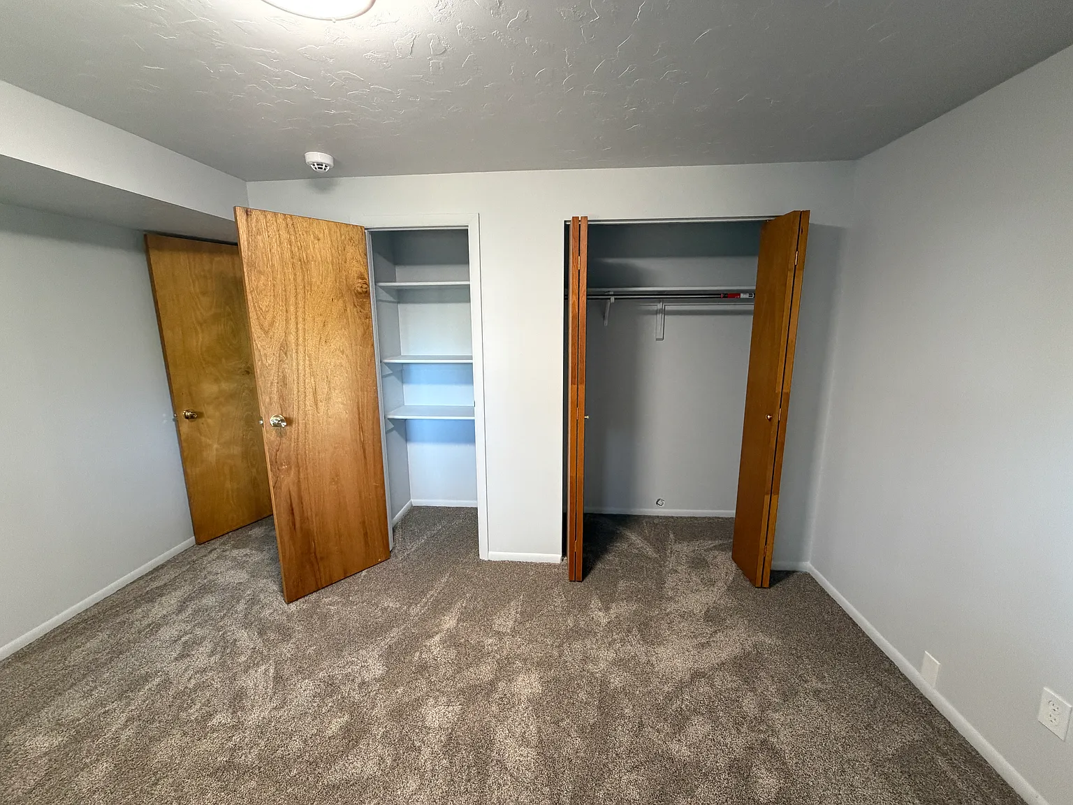 2 bed, 1300 sqft, $1,600 — Photo 4