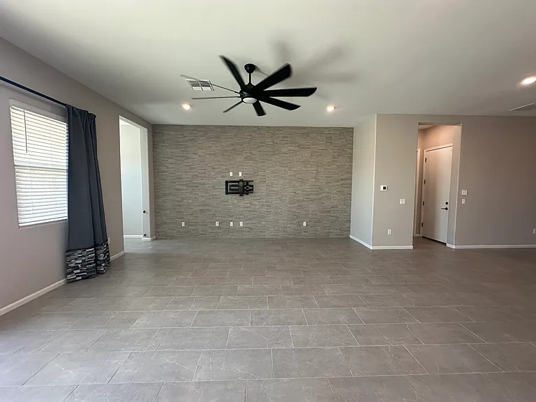12474 N Appling Ave — Photo 17