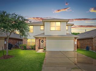 8026 Farthing Ln, Rosharon, TX 77583