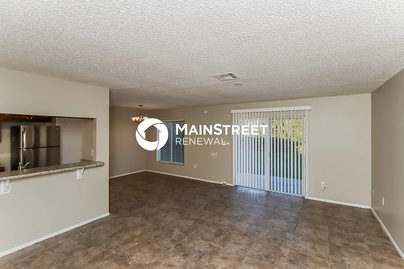 449 Archer Rd SE — Photo 3
