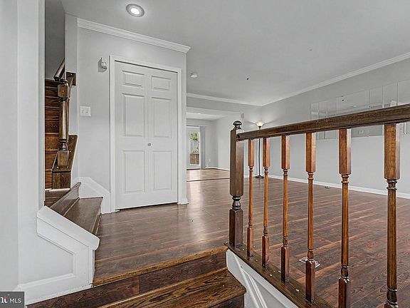 4th image of 20 Joyceton Way