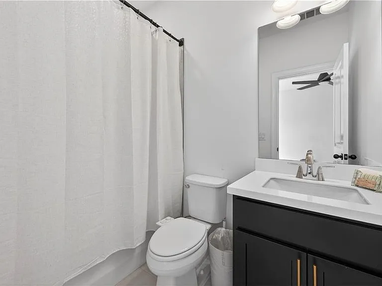 512 Cedar Crest Cir — Photo 22