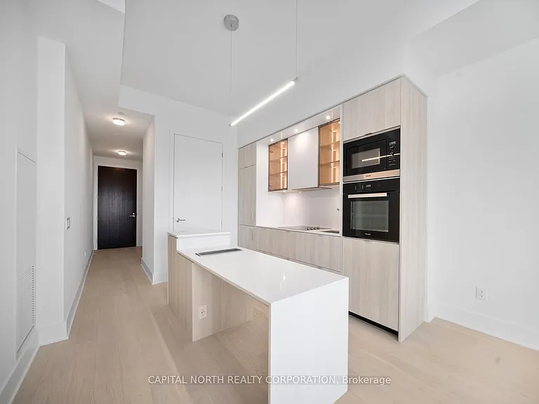 11 Yorkville Ave #5908 — Photo 12