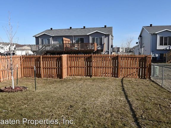 2nd image of 930 36th Ave S