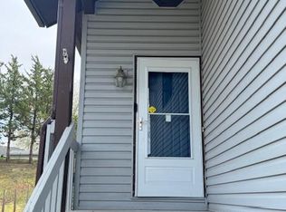 6671 Kara Dr, Eden Prairie, MN 55346