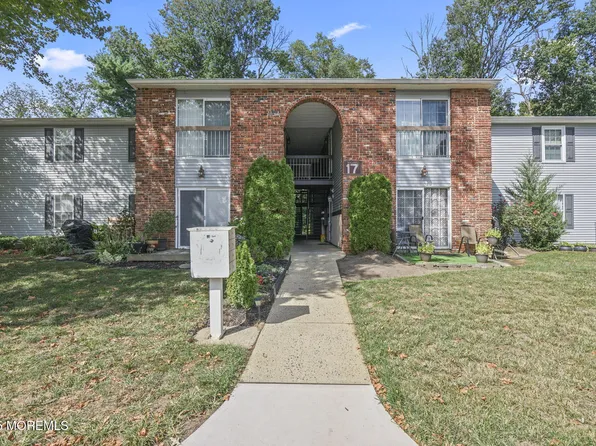 17-7 Augusta Court, Freehold, NJ 07728