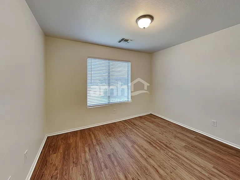 15912 W Carmen Dr — Photo 18