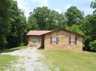 1044 Lincoln Rd, Jamestown, TN 38556