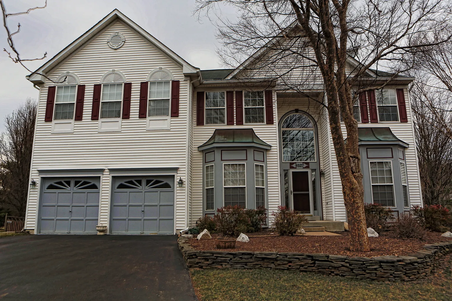 9327 Brandon St photo 1