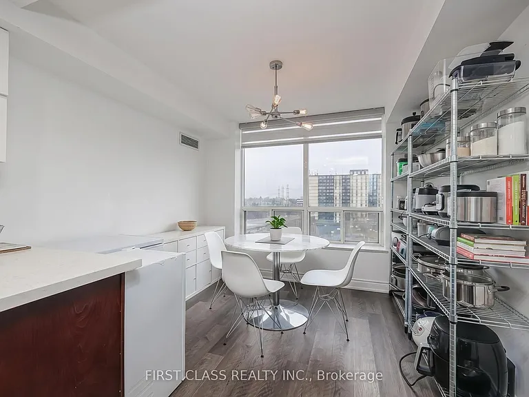 3181 Bayview Ave #902 — Photo 7