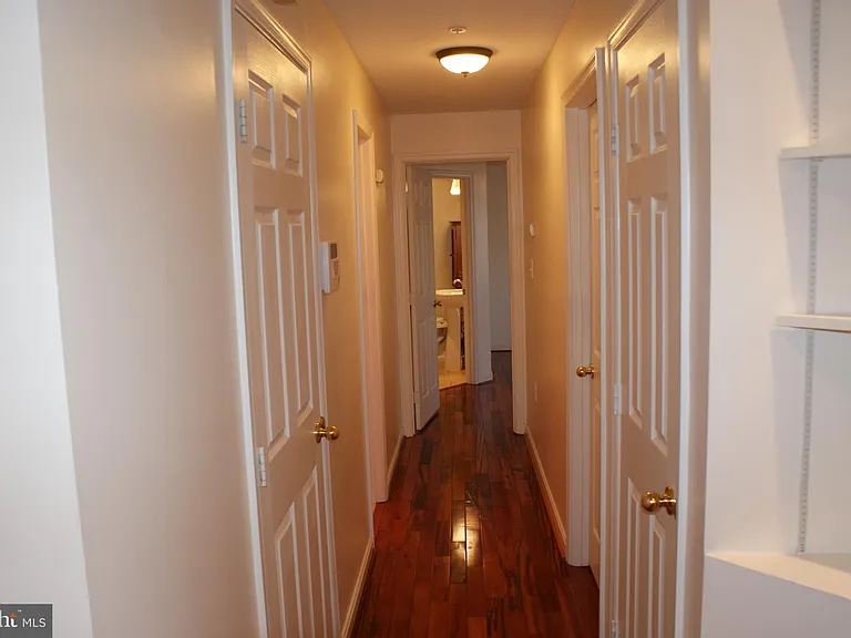 9716 Lake Pointe Ct #203 — Photo 15