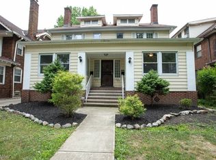 3080 E Derbyshire Rd, Cleveland Heights, OH 44118
