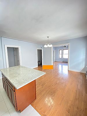 4th image of 536 Senator St Floor 2