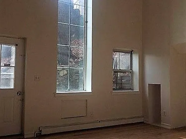 3403 Riverdale Avenue image 3 of 12