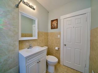 45 Earle St #2, Hartford, CT 06120
