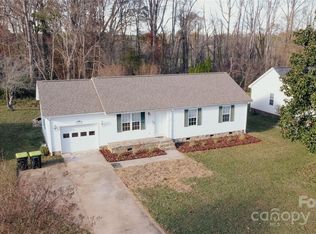 607 Highland Ridge Dr, China Grove, NC 28023