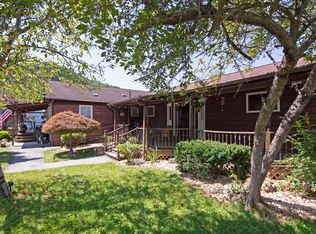 133 Pine St, White Sulphur Springs, WV 24986