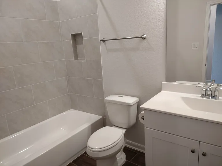 10511 Briceway Bay — Photo 36