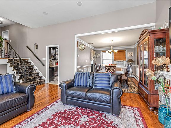 5th image of 80 Rosalie Court