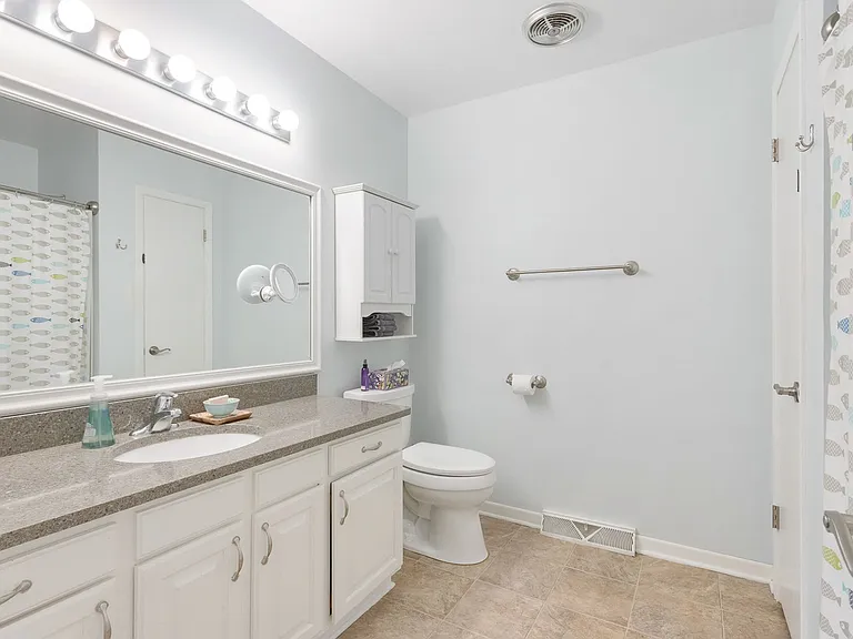 313 Walnut Grove Dr — Photo 27