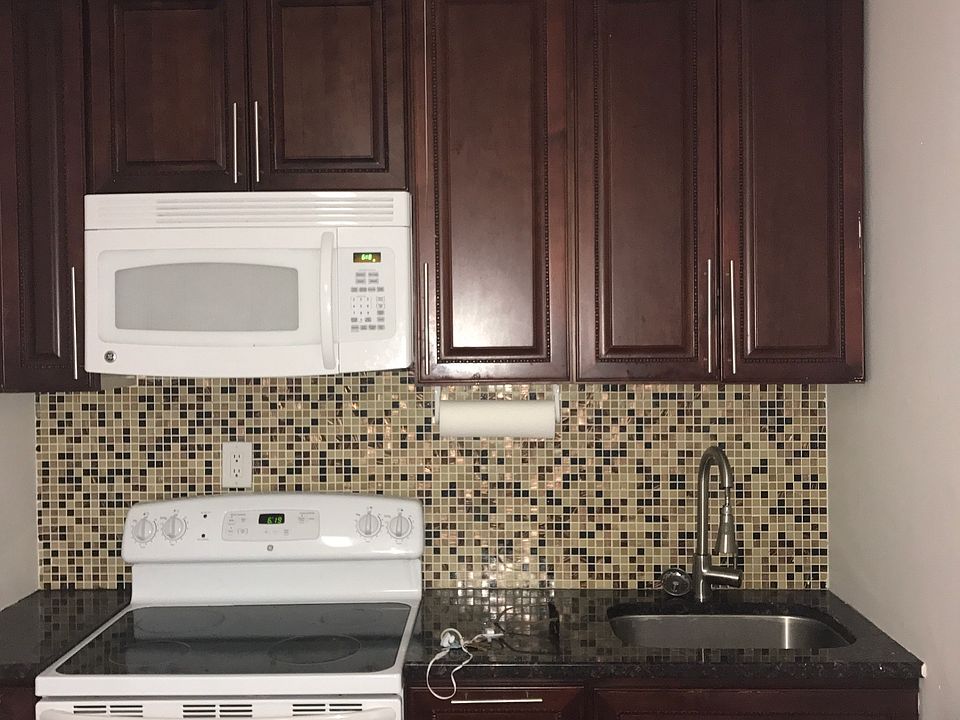 1st image of 6929 Grand Ave APT 3