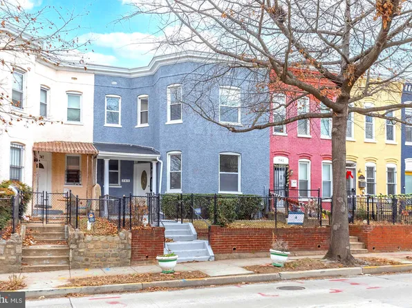 745 Kenyon St NW, Washington, DC 20010