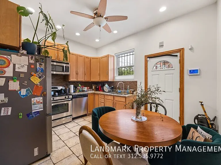 4758 S Champlain Ave — Photo 2