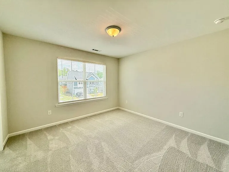 150 Cherry Blossom Ct — Photo 27