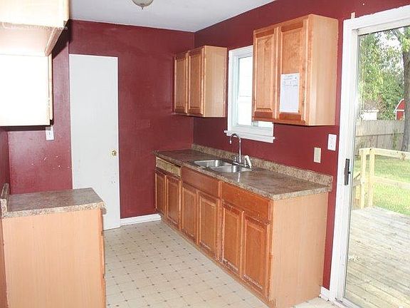 4th image of 4091 Carmanwood Dr