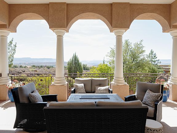 2nd image of 684 N Juniper Way