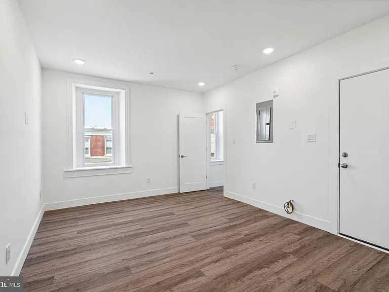 5164 Ridge Ave #2 — Photo 6