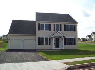 801 Bauman Cir, Pottstown, PA 19465