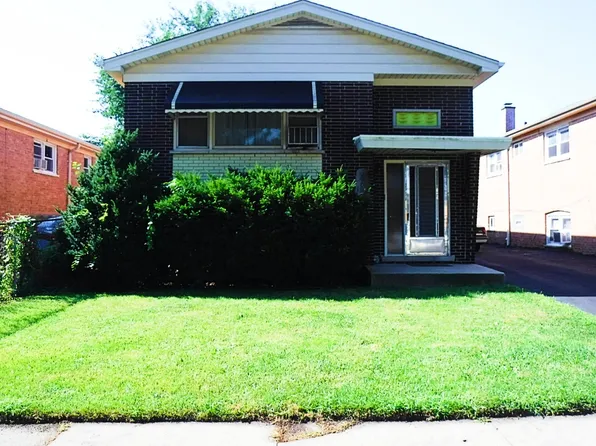 8627 44th St, Lyons, IL 60534