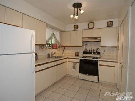 3rd image of 90 Feller Dr #90
