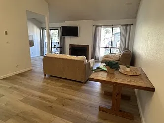 2 bed, 918 sqft, $2,950 — Photo 3