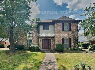 11639 Idlebrook Dr, Houston, TX 77070
