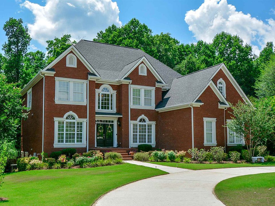 1st image of 408 Magnolia Ct