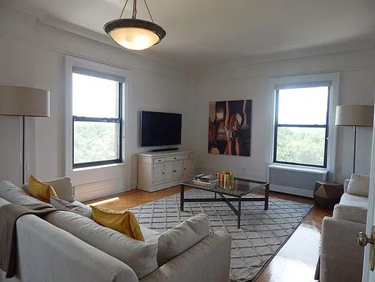 Rented by Rachel Realty | media 23